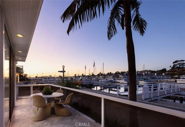 1201 N Bay Front, Newport Beach, CA 92662
