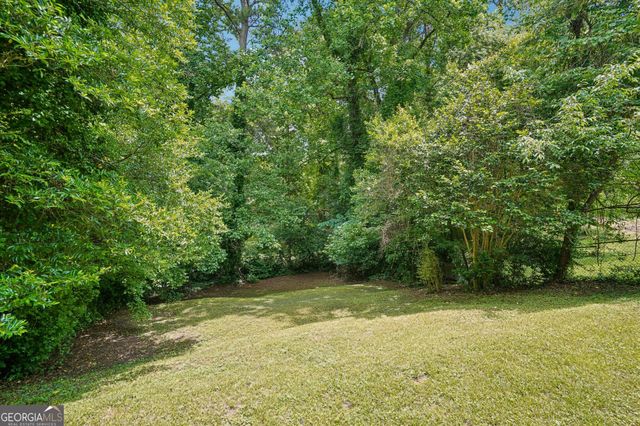 655 Albert Street NW, Atlanta, GA 30318