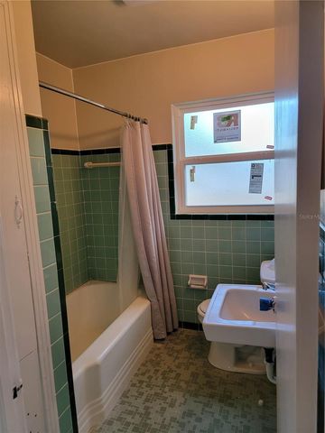 525 W MAXWELL STREET, Lakeland, FL 33803