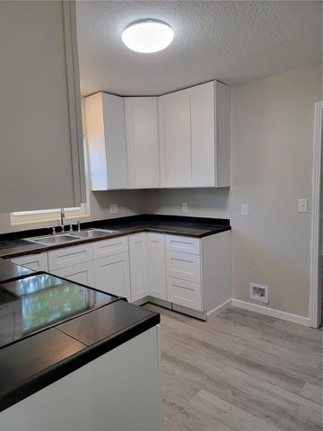 525 W MAXWELL STREET, Lakeland, FL 33803