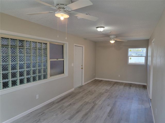 525 W MAXWELL STREET, Lakeland, FL 33803