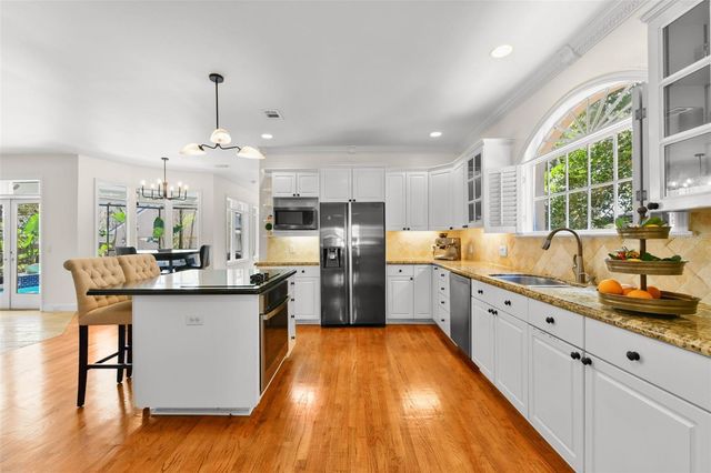 1560 WOODLAND AVENUE, Winter Park, FL 32789