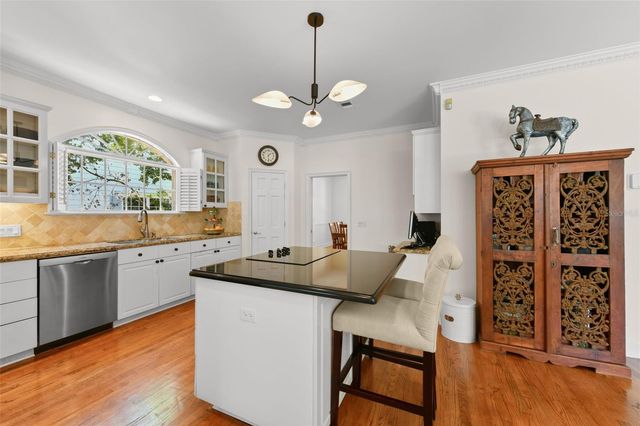 1560 WOODLAND AVENUE, Winter Park, FL 32789