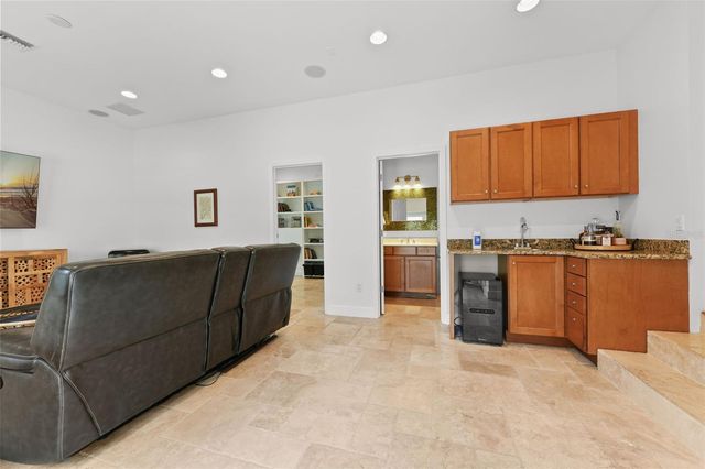 1560 WOODLAND AVENUE, Winter Park, FL 32789