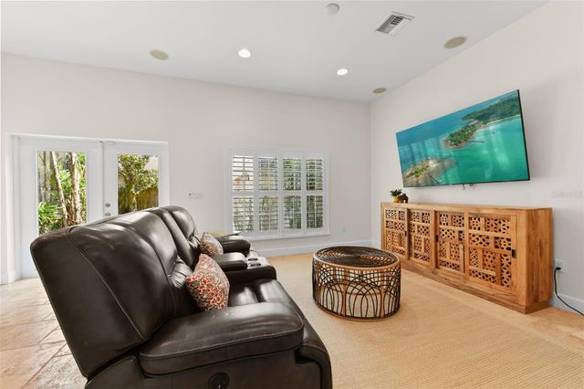 1560 WOODLAND AVENUE, Winter Park, FL 32789