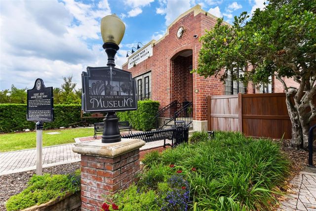 1560 WOODLAND AVENUE, Winter Park, FL 32789