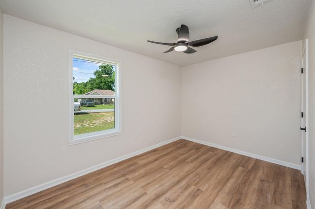 3375 Mclain Drive, Crestview, FL 32539