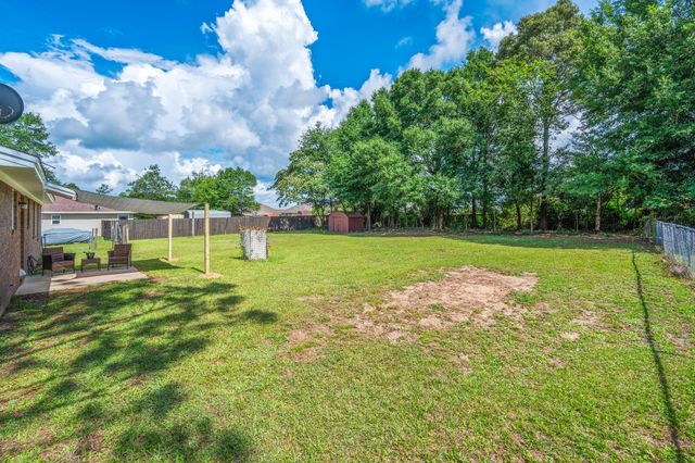 3375 Mclain Drive, Crestview, FL 32539