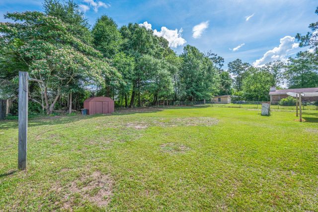 3375 Mclain Drive, Crestview, FL 32539