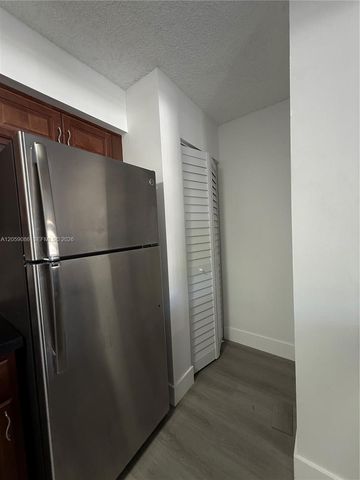 510 S Park Rd 23-10, Hollywood, FL 33021