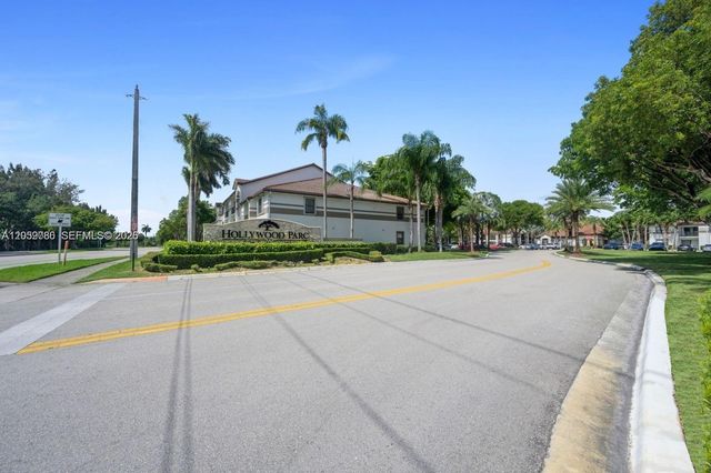 510 S Park Rd 23-10, Hollywood, FL 33021