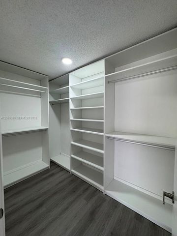 510 S Park Rd 23-10, Hollywood, FL 33021