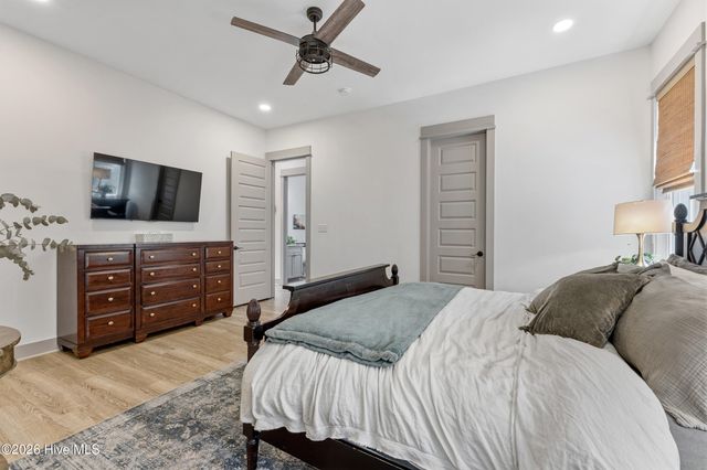 352 Summerhouse Drive, Holly Ridge, NC 28445