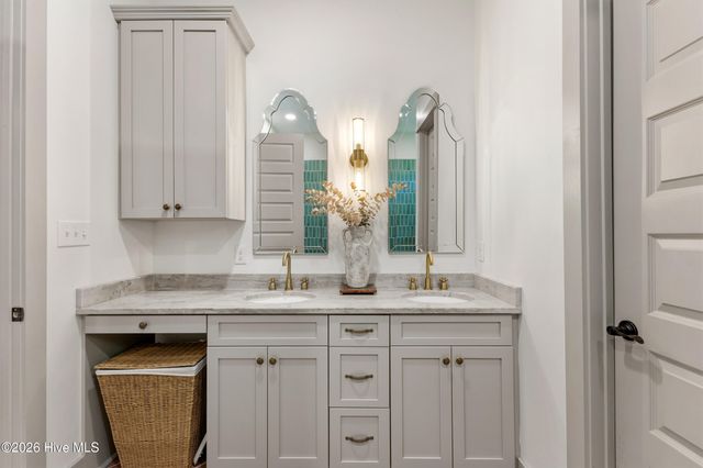 352 Summerhouse Drive, Holly Ridge, NC 28445