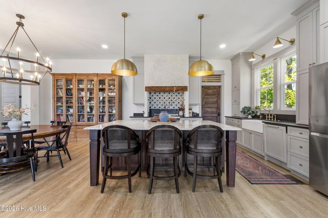 352 Summerhouse Drive, Holly Ridge, NC 28445
