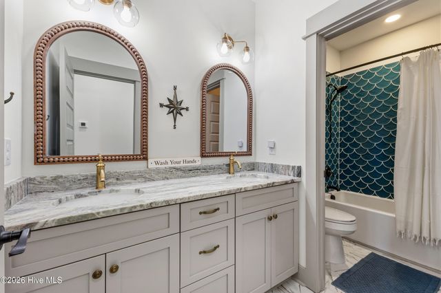 352 Summerhouse Drive, Holly Ridge, NC 28445