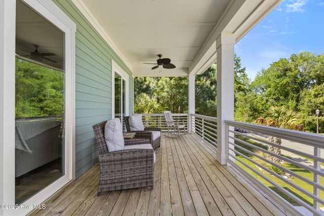 352 Summerhouse Drive, Holly Ridge, NC 28445