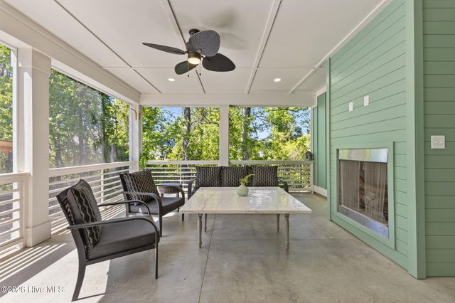352 Summerhouse Drive, Holly Ridge, NC 28445