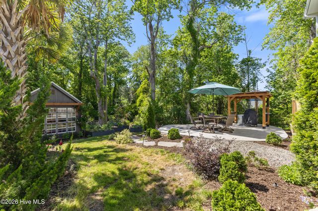 352 Summerhouse Drive, Holly Ridge, NC 28445