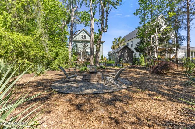 352 Summerhouse Drive, Holly Ridge, NC 28445