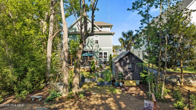 352 Summerhouse Drive, Holly Ridge, NC 28445