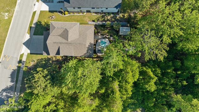 352 Summerhouse Drive, Holly Ridge, NC 28445