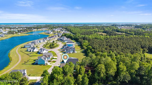 352 Summerhouse Drive, Holly Ridge, NC 28445