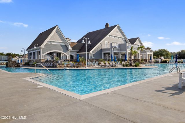 352 Summerhouse Drive, Holly Ridge, NC 28445