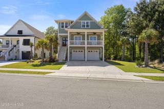 352 Summerhouse Drive, Holly Ridge, NC 28445