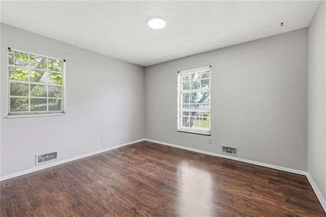 1718 E 97th Terrace, Kansas City, MO 64131