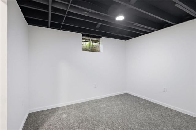 1718 E 97th Terrace, Kansas City, MO 64131