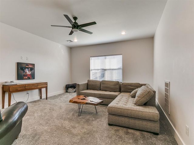 2117 Aminas Way, Yukon, OK 73099