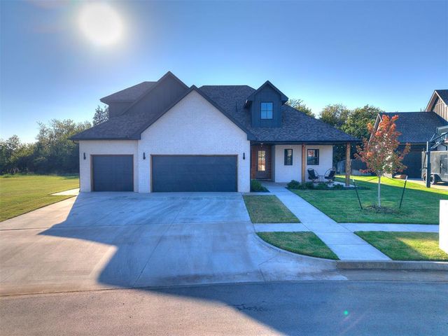 2117 Aminas Way, Yukon, OK 73099