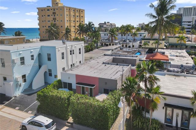 322 Oklahoma Street, Hollywood, FL 33019