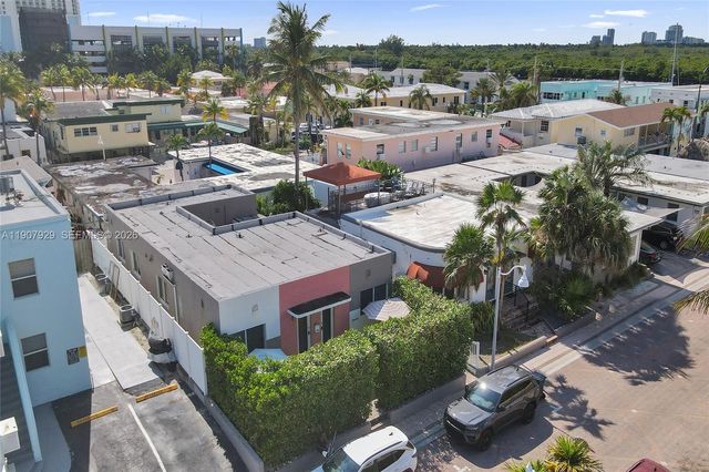 322 Oklahoma Street, Hollywood, FL 33019