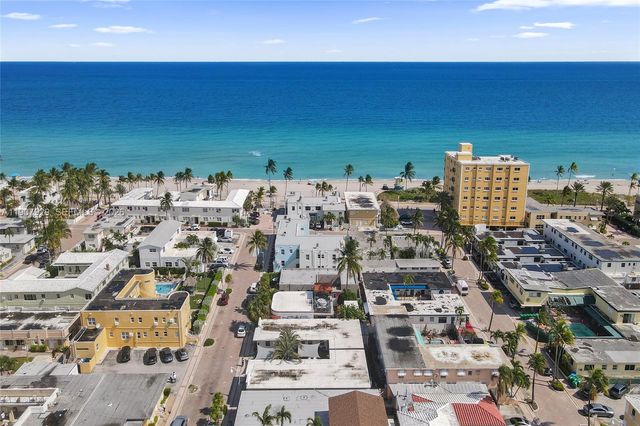 322 Oklahoma Street, Hollywood, FL 33019