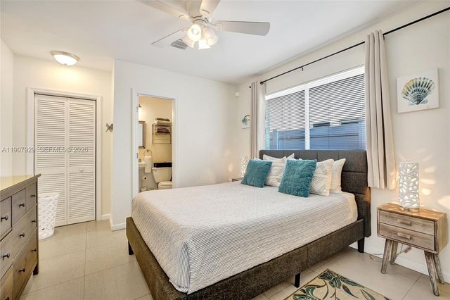 322 Oklahoma Street, Hollywood, FL 33019