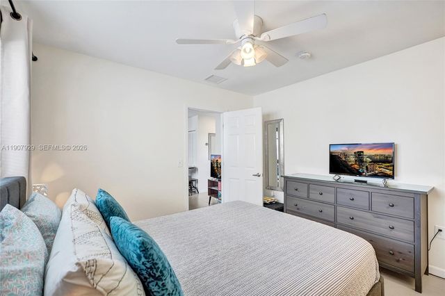 322 Oklahoma Street, Hollywood, FL 33019