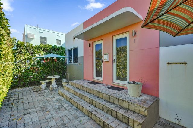 322 Oklahoma Street, Hollywood, FL 33019