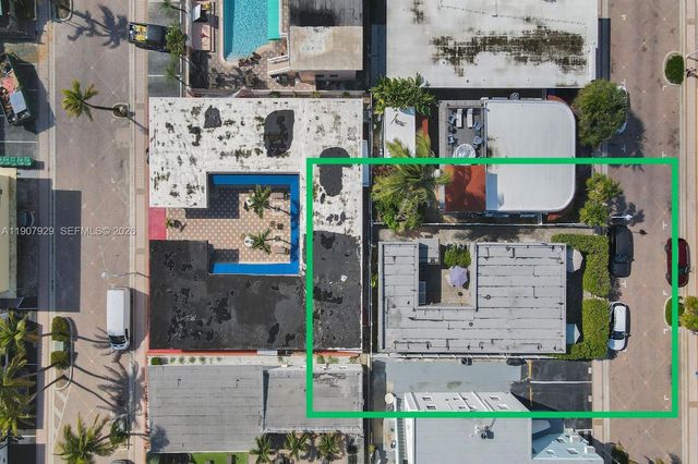 322 Oklahoma Street, Hollywood, FL 33019