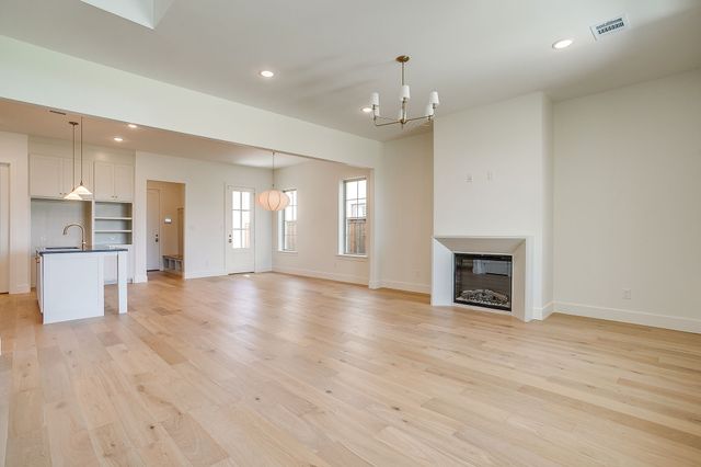 13833 Carnegie Drive, Fort Worth, TX 76008