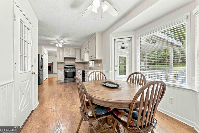 185 Clearbrook Way, Fayetteville, GA 30215