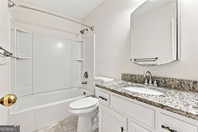 185 Clearbrook Way, Fayetteville, GA 30215