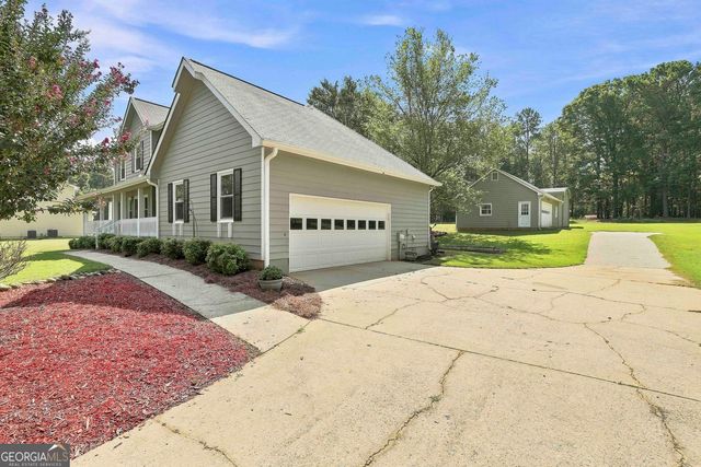 185 Clearbrook Way, Fayetteville, GA 30215