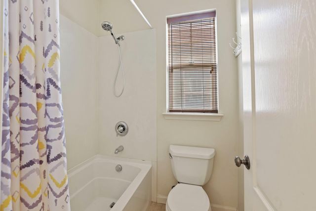 433 W Moraga St, Mountain House, CA 95391