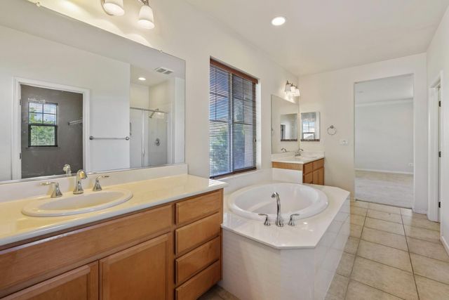 433 W Moraga St, Mountain House, CA 95391