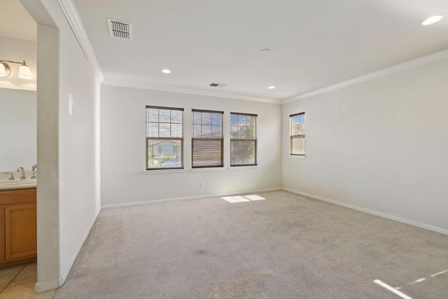 433 W Moraga St, Mountain House, CA 95391