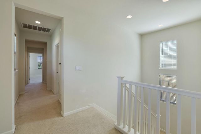 433 W Moraga St, Mountain House, CA 95391