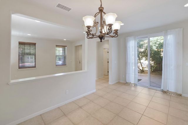 433 W Moraga St, Mountain House, CA 95391