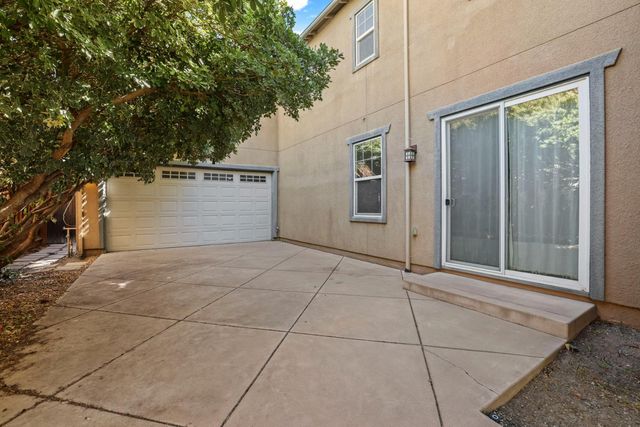 433 W Moraga St, Mountain House, CA 95391